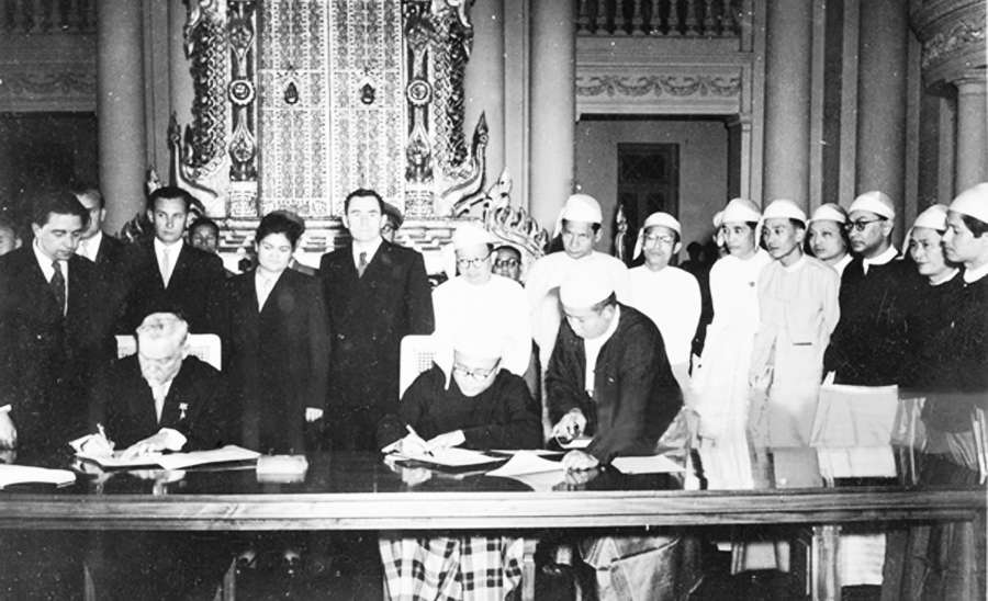 ဆောင်းပါး