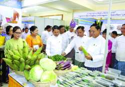 ပြည်သူများ၏ အနာဂတ်ဘဝ ပိုမိုကောင်းမွန်ဖို့ . . .