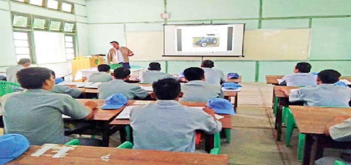 အဆင့်မြင့်နည်းပညာများမှသည် စက်မှုလယ်ယာကျွမ်းကျင်လုပ်သားများ မွေးထုတ်ရေးဆီသို့