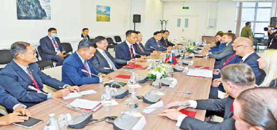 မဝေးသည့်ခရီး နီးသည်ထက် နီးစေ